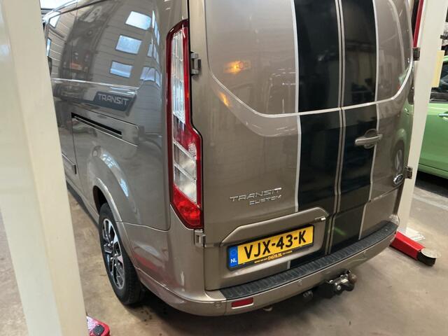 Ford TRANSIT CUSTOM 320 2.0 TDCI L2H1 SPORT