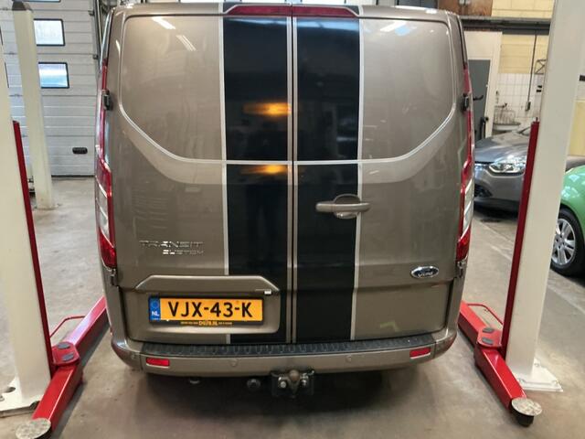 Ford TRANSIT CUSTOM 320 2.0 TDCI L2H1 SPORT
