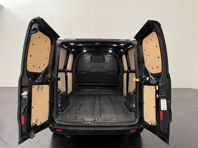 Ford TRANSIT CUSTOM 130PK Automaat Lang Limited | Euro 6 | Vol Opties ! | Navigatie | Camera | Airco | Cruise | 3-Zits
