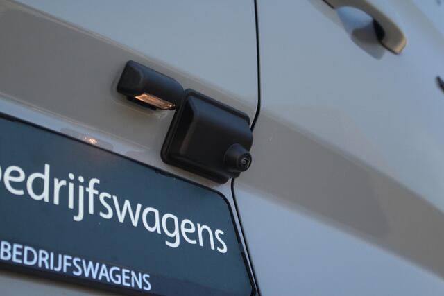 Ford TRANSIT CUSTOM E-Transit 320 L1H1 Limited | 65kWh | 160kW/218pk | Trekgewicht 2300kg | Camera | Carplay/Android | Cruise | Lease 681,- p/m