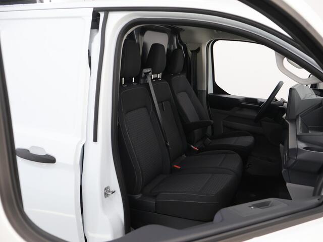 Ford TRANSIT CUSTOM E-Transit 320 | L1 H1 | TREND | 65 kWh | 328 KM RANGE | CLIMATE CONTROL | CARPLAY / ANDROID AUTO | STOELVERWARMING | SPIEGEL VERWARMING | ACHTERUITRIJCAMERA | VOORRUITVERWARMING | LAADRUIMTE PAKKET | VOORBEREIDING 2300 KG TREKHAAK