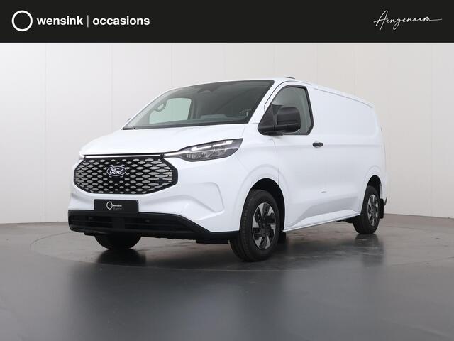 Ford TRANSIT CUSTOM E-Transit 320 | L1 H1 | TREND | 65 kWh | 328 KM RANGE | CLIMATE CONTROL | CARPLAY / ANDROID AUTO | STOELVERWARMING | SPIEGEL VERWARMING | ACHTERUITRIJCAMERA | VOORRUITVERWARMING | LAADRUIMTE PAKKET | VOORBEREIDING 2300 KG TREKHAAK