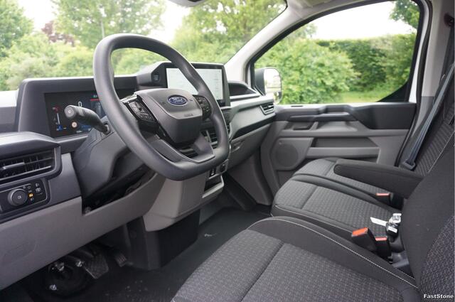 Ford TRANSIT CUSTOM e-Transit 320S 218PK 64KWH Trend AUT BPM VRIJ!! Apple CP / Android A, LED, 2300KG Trekgewicht NR. EC02