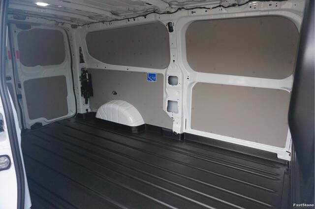 Ford TRANSIT CUSTOM 320L 2.5 PHEV Hybride 233PK Trend PRIJS INCL. BPM !! 13" Navi, Adap. Cruise, Camera!! NR. HYB012