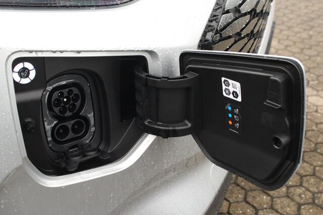 Ford TRANSIT CUSTOM E-Transit 320 L1H1 Kombi | 9 persoons | Trend | 65kWh | 160kW/218pk | Trekgewicht 2300kg | Camera | Carplay/Android | Cruise | Lease 824,- p/m