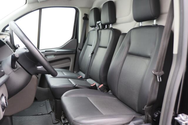 Ford TRANSIT CUSTOM 320 2.0 TDCI L2H1 Limited Leer, 3-Zits, Camera, Cruise, Apple Carplay, Verwarmde Voorruit, DAB, PDC