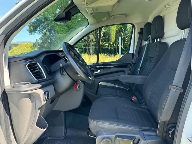 Ford TRANSIT CUSTOM 280 2.0 TDCI L1H1 Limited | DODE HOEK | TREKHAAK | WINTERPACK | CAMERA