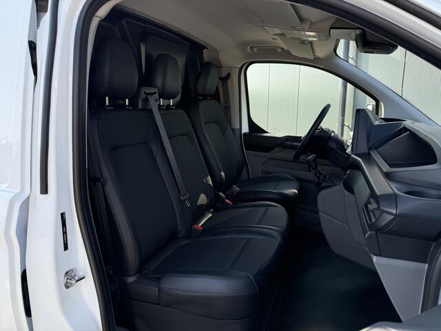 Ford TRANSIT CUSTOM 2.0 TDCI 136 PK TREND / L2H1 / 19" LMV / LED / 43.940 KM !! / 2.740 KG AHG / CAMERA / CRUISE / 3 ZITS / AIRCO / CARPLAY