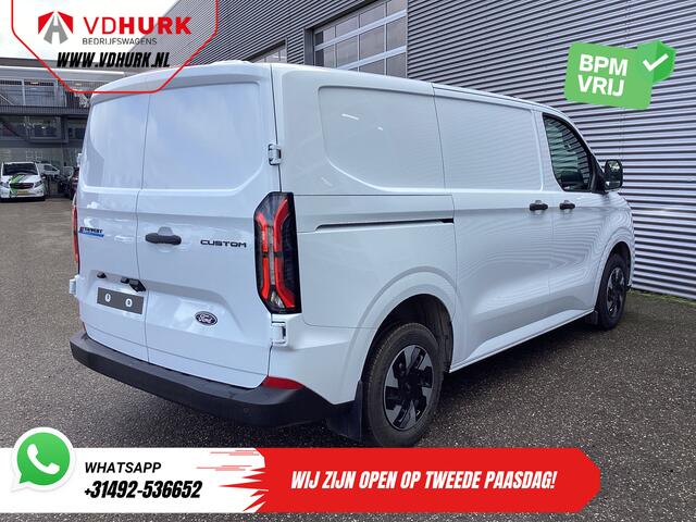 Ford TRANSIT CUSTOM E-Transit Trend 65 kWh 330 km WLTP Garantie t/m 2029/ LED/ Standkachel/ Snellader/ 2.3t Trekverm./ Stuurverw./ Stoelverw./ Carplay/ Camera/ PDC/ Cruise