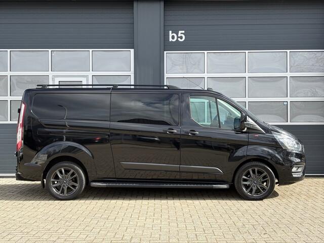 Ford TRANSIT CUSTOM 2.0 TDCI 130pk Automaat Dubbel Cabine Black Edition / Camera / Trekhaak / Navi / Airco / Cruise / Lane / LM velgen / Nw D-Riem