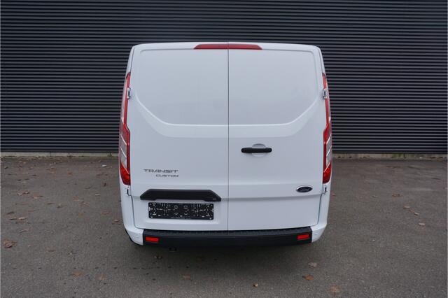 Ford TRANSIT CUSTOM 131pk Automaat L1H1 Trend Apple Carplay Camera Cruise control Trekhaakk Stoel & voorruit verwarming Parkeersensoren