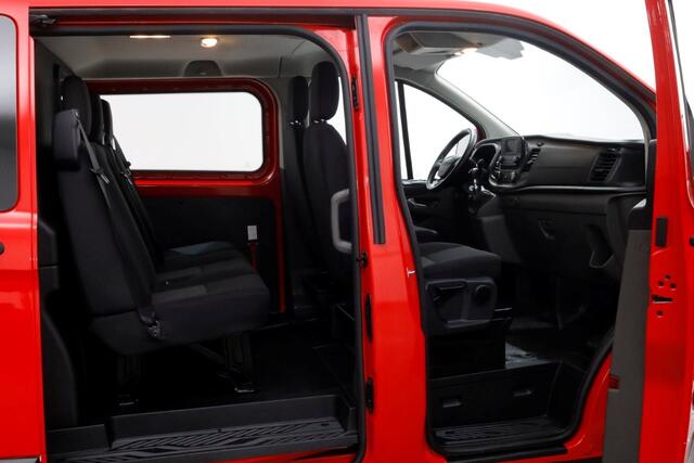 Ford TRANSIT CUSTOM 340 2.0 TDCI 130pk L2H1 D.C. Trend Airco/Camera/Trekhaak 2800kg 05-2021