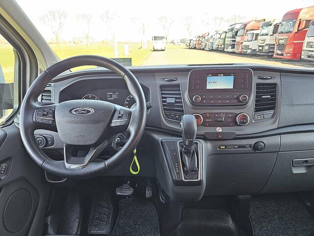Ford TRANSIT CUSTOM 320 2.0 TDCI L2H1 DC Automaat Airco Cruise Control PDC Achterdeuren Trekhaak