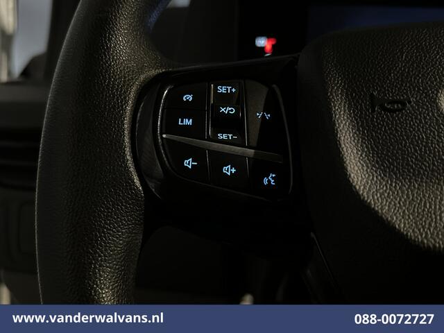 Ford TRANSIT CUSTOM 2.0 TDCI 136pk L2H1 Euro6 Airco | Camera | LED | Apple Carplay | Cruisecontrol Android Auto, Verwarmde voorruit, Parkeersensoren, Bijrijdersbank, 2800kg trekvermogen