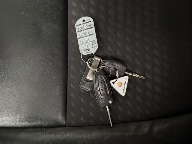 Ford TRANSIT CUSTOM 2.0TDCI 185PK Automaat Sport | Imperiaal | Trekhaak | Navigatie | Camera | Airco | Cruise | 3-Zits