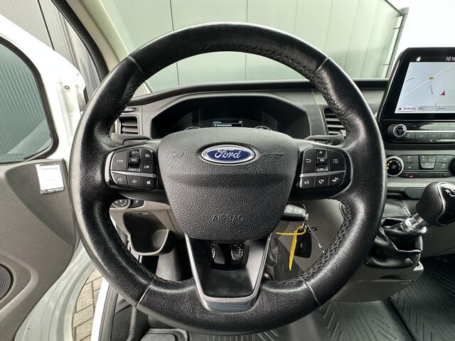 Ford TRANSIT CUSTOM 2.0 TDCI / L1H1 / 1e EIG. / 2.500 KG AHG / CAMERA / TREKHAAK / CRUISE / AIRCO / NAVI / STOELVERW.