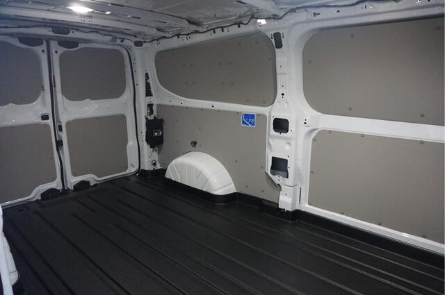 Ford TRANSIT CUSTOM 320L 2.5 PHEV Hybride 233PK Trend PRIJS INCL. BPM !! 13" Navi, Adap. Cruise, Camera!! NR. HYB015