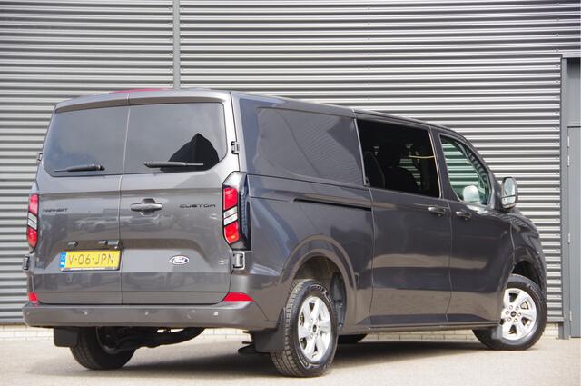Ford TRANSIT CUSTOM 300 2.0 TDCI L2 Limited DC-5P, LED, KEYLESS, STOELVERWARMING, VOORRUIT VERWARMING, CAMERA, NAVI, CRUISE, LEDER MF STUUR, DUBBEL CABINE