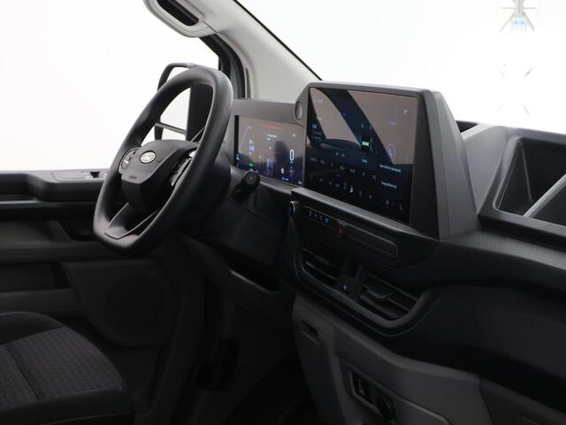 Ford TRANSIT CUSTOM E-Transit 320 | L1 H1 | TREND | 65 kWh | 328 KM RANGE | CLIMATE CONTROL | CARPLAY / ANDROID AUTO | STOELVERWARMING | SPIEGEL VERWARMING | ACHTERUITRIJCAMERA | VOORRUITVERWARMING | LAADRUIMTE PAKKET | VOORBEREIDING 2300 KG TREKHAAK