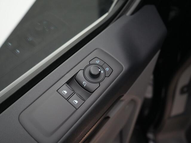 Ford TRANSIT CUSTOM 320 2.0 TDCI L2H1 Trend | Achteruit rijcamera | Stoelverwarming | Adaptieve cruise control |