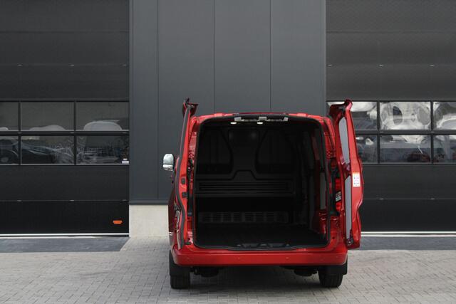 Ford TRANSIT CUSTOM 320 2.0 TDCI L2H1 Limited 170pk - 1+1 Stoelopstelling - 2x Schuifdeur - Adaptive Cruise - Verwarmd stuur - Blind spot - Navigatie - Camera - Draadloos laden - Rijklaar