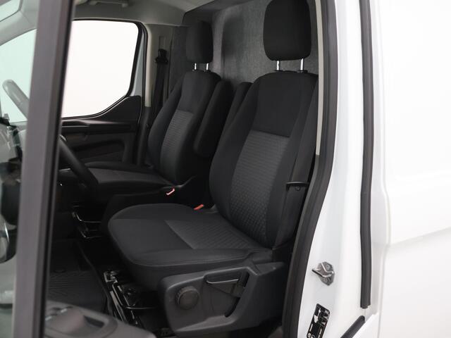 Ford TRANSIT CUSTOM 320 2.0 TDCI | AUT. | L2 H1 | TREND | AIRCO | CRUISE CONTROL | CAMERA | STOELVERWARMING | STOEL - STOEL | APPLE CARPLAY EN ANDROID AUTO | TREKHAAK | PARKEERSENSOREN