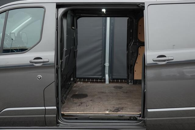 Ford TRANSIT CUSTOM L2H1 | 2.0Tdci 185Pk | Sport 320 | Stoel-Bank | 2xSchuifdeur | Trekhaak | 17'' | Magnetic Grey
