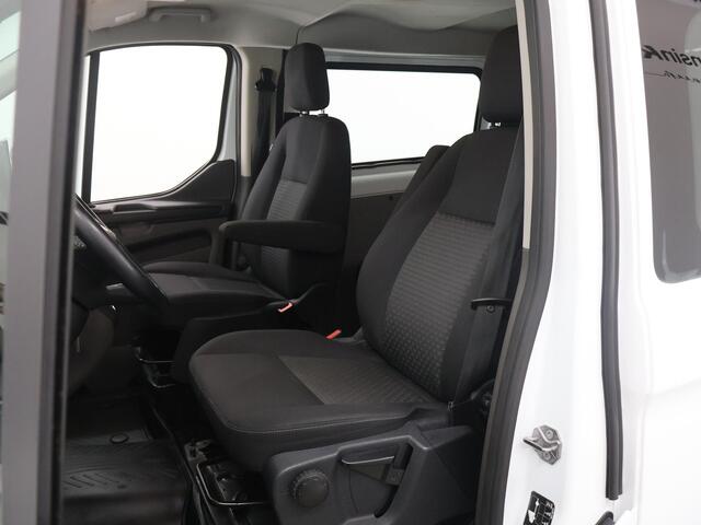 Ford TRANSIT CUSTOM 320 2.0 TDCI | Aut. | L2 H1 | DUBBELE CABINE | AIRCO | CRUISE CONTROL | CAMERA | STOELVERWARMING | APPLE CARPLAY / ANDROID AUTO | TREKHAAK | PARKEERSENSOREN