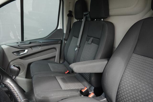 Ford TRANSIT CUSTOM L2H1 | 2.0Tdci 105Pk | Trend | Achteruitrijcamera | Imperiaal | Aluca Stelling | Trekhaak | Raptor Grille | 18"