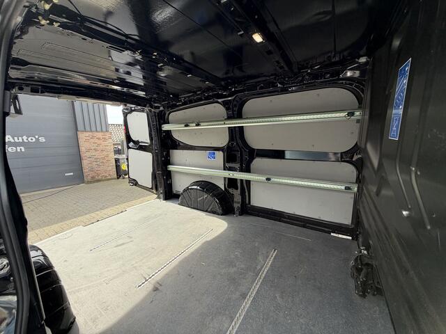 Ford TRANSIT CUSTOM 320 2.0 TDCI L1H1 Navi Adap. Cruise Camera Winter Pack