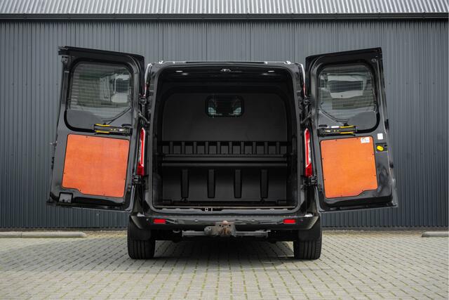Ford TRANSIT CUSTOM 2.0 EcoBlue L2H1 | 170 PK | Automaat | LED | Camera | Schuifdeur L+R | PDC