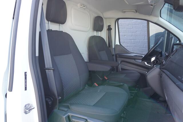 Ford TRANSIT CUSTOM 2.0 TDCI 130PK Automaat L2 EURO 6 - Airco - Cruise - PDC- ¤ 15.900,- Excl.