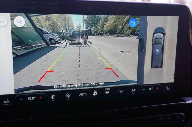 Ford TRANSIT CUSTOM Tourneo 320L 2.5 PHEV 233PK Titanium X PRIJS INCL. BPM Luxe 8 Zits, Leder, 19" LM, B&O, Elek. Schuifeur, Pano, Trekhaak!! NR. TR2
