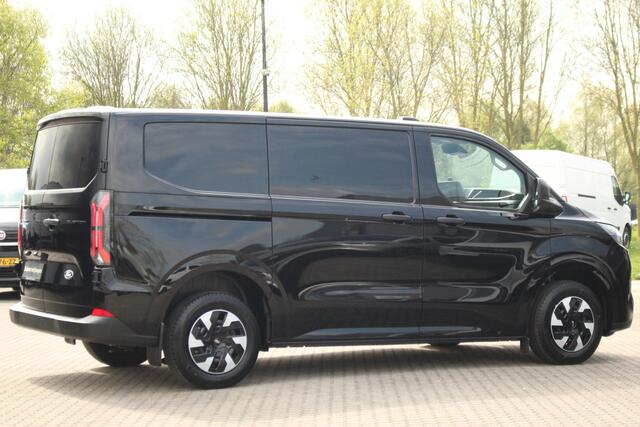 Ford TRANSIT CUSTOM E-Transit 320 L1H1 Trend | 71 kWh | 160kW/218pk | Camera | Carplay/Android | Cruise | Lease 681,- p/m