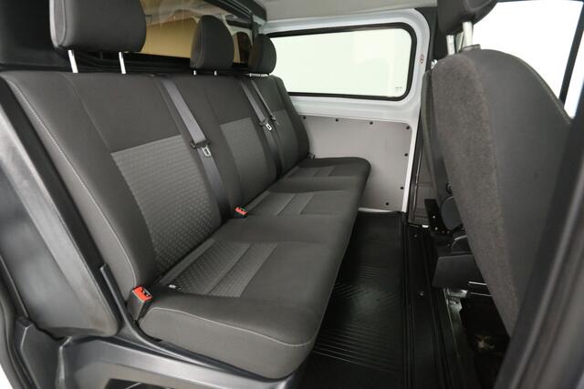 Ford TRANSIT CUSTOM 2.0 TDCI L2H1 | Dubbele Cabine | 2800kg Trekgew. | Airco | Cruise | Trekhaak | Parkeersens.