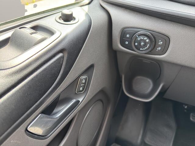 Ford TRANSIT CUSTOM 320 1.0 EcoBoost L1H1 PHEV Trend 9 Persoons | | Airco | Stoelverwarm. | Sidebars | Led | Parksensors | Incl.BTW&BPM