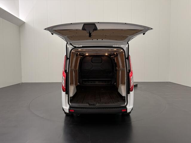 Ford TRANSIT CUSTOM 2.0TDCi 130PK Lang Business | 2800Kg Trekgewicht | Airco | Cruise | 3-Zits | Betimmering