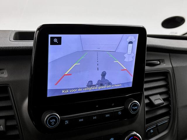 Ford TRANSIT CUSTOM 320 2.0 TDCI L2H1 Schuifdeur L+R Camera Trekhaak Carplay Cruise control Stoelverwarming