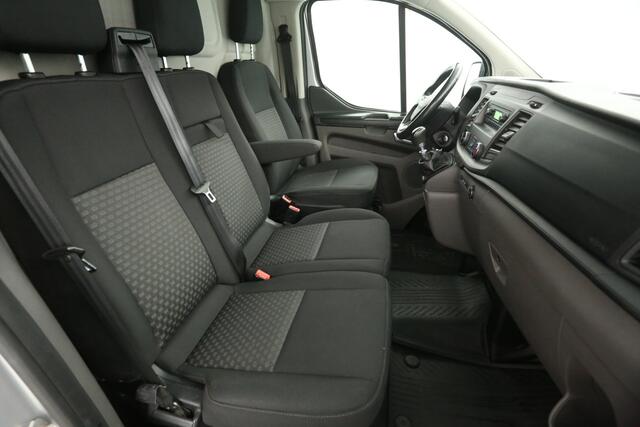 Ford TRANSIT CUSTOM 2.0 TDCI L2H1 | Airco | Cruise | 3 Zits | Trekhaak | Parkeersens.