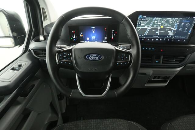 Ford TRANSIT CUSTOM 2.0 TDCI AWD L2H1 Sport 170PK | Aut. | 2800kg Trekgew. | Trekhaak | Clima | Camera | Virtual | Adap. Cruise | Carplay | 2xSchuifdeur | 3 Zits