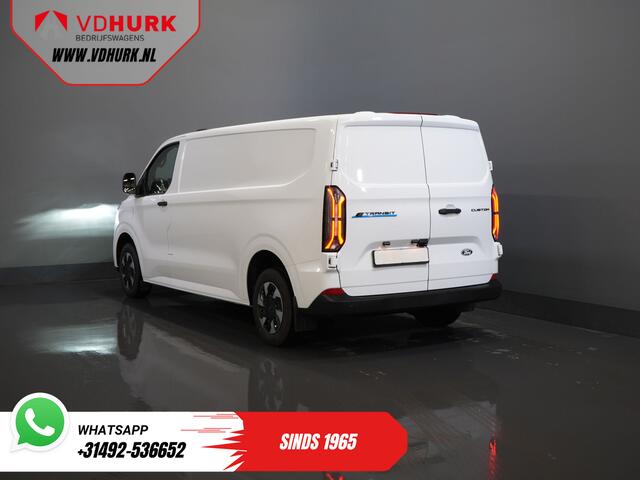 Ford TRANSIT CUSTOM E-Transit 65 kWh L2 330 km WLTP LED/ Standkachel/ Snellader/ 2.3t Trekverm./ Carplay/ Climate/ Camera/ PDC/ Cruise