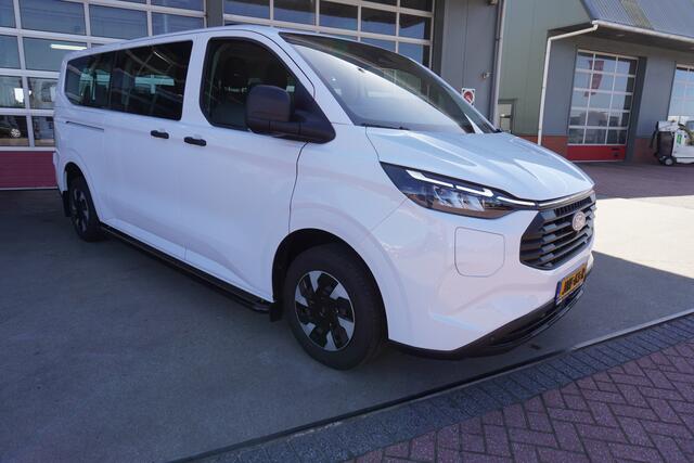 Ford TRANSIT CUSTOM 340L 2.5 PHEV 233PK L2H1 Trend 9 Persoons PHEV Automaat nr. V033 | Hybride | Airco | Cruise | Apple CP| Side bars