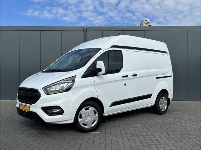 Ford TRANSIT CUSTOM 2.0 TDCI 130 PK AUTOMAAT / L1H2 / 1e EIG. / TREKHAAK / CAMERA / AIRCO / CRUISE / CARPLAY