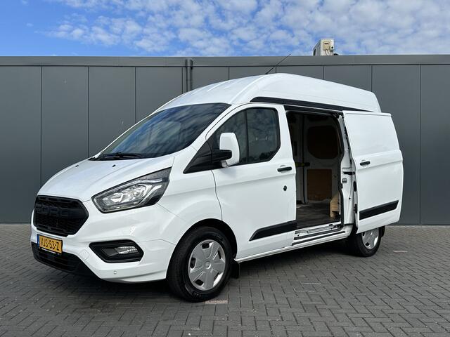 Ford TRANSIT CUSTOM 2.0 TDCI 130 PK AUTOMAAT / L1H2 / 1e EIG. / TREKHAAK / CAMERA / AIRCO / CRUISE / CARPLAY