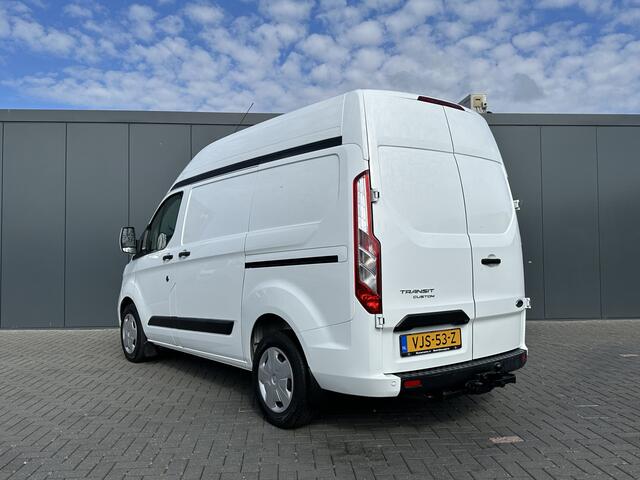 Ford TRANSIT CUSTOM 2.0 TDCI 130 PK AUTOMAAT / L1H2 / 1e EIG. / TREKHAAK / CAMERA / AIRCO / CRUISE / CARPLAY
