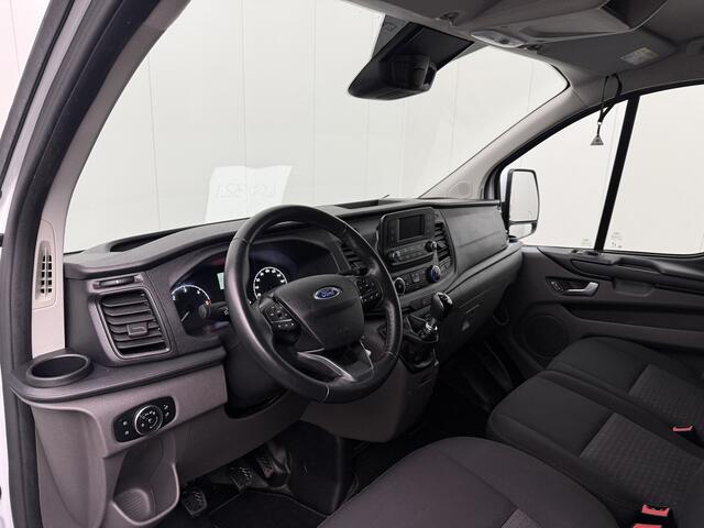Ford TRANSIT CUSTOM 2.0TDCi 130PK Lang | 2800Kg Trekgewicht | Airco | Cruise | 3-Zits | Betimmering