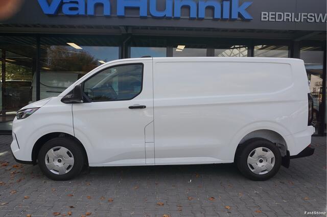 Ford TRANSIT CUSTOM 300S 130PK Trend BPM VRIJ 13" Scherm Apple CP / Android A. Camera, LED!! NR. J331*