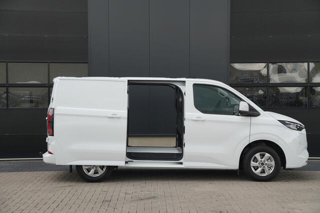 Ford TRANSIT CUSTOM E-Transit 320 L1H1 Limited 71 kWh 218pk - 2x Schuifdeur - Trekhaak - Camera - Carplay - Rijklaar