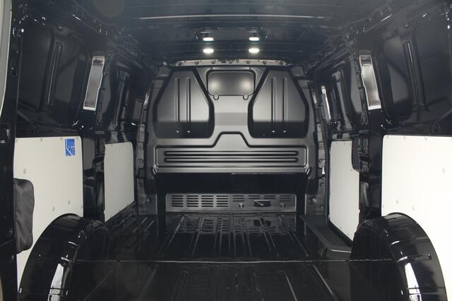 Ford TRANSIT CUSTOM E-Transit 320 L1H1 Limited | 71kWh | 160kW/218pk | Trekgewicht 2300kg | Camera | Carplay/Android | Cruise | Lease 717,- p/m