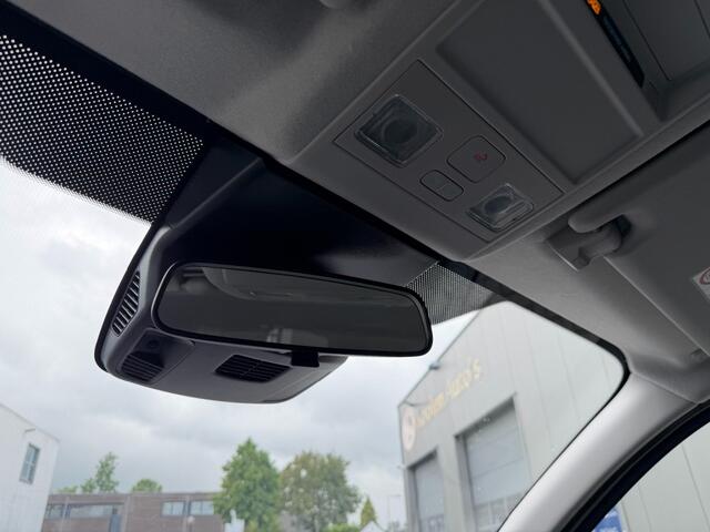 Ford TRANSIT CUSTOM Kombi 9 pers. Vol. elektr. 71 kWh . 340 L2H1 100kW Trend Climate Controle tweede zitrij All Season banden